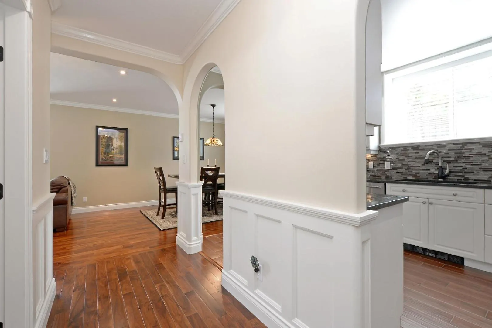 Upscale Character Home With Luxurious Amenities Victoria